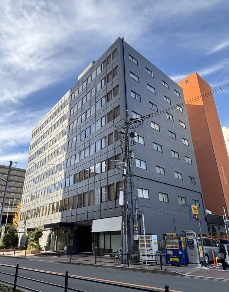 大阪府吹田市テナントビル